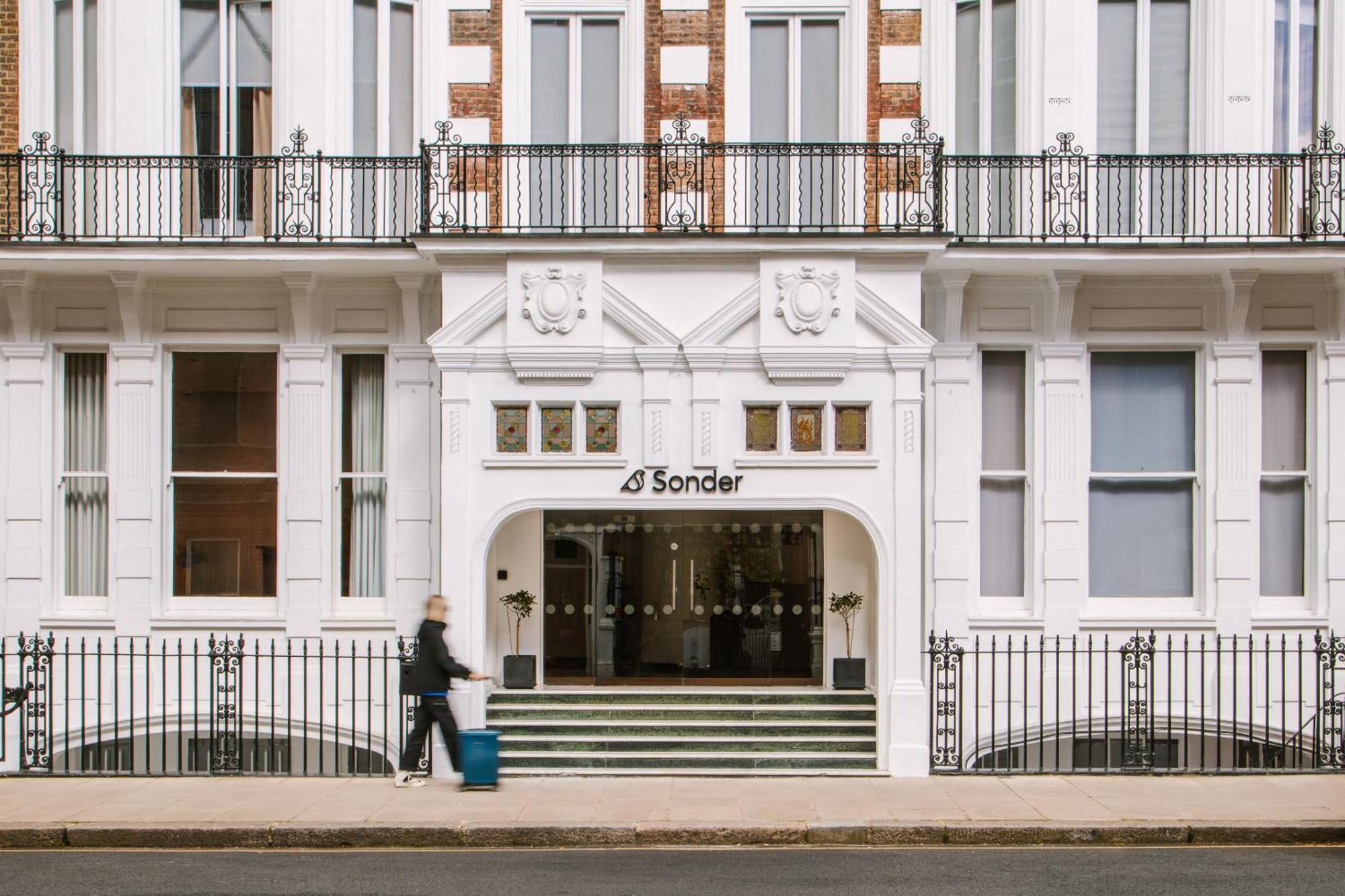 Sonder The Gilbert Hotel London Exterior photo